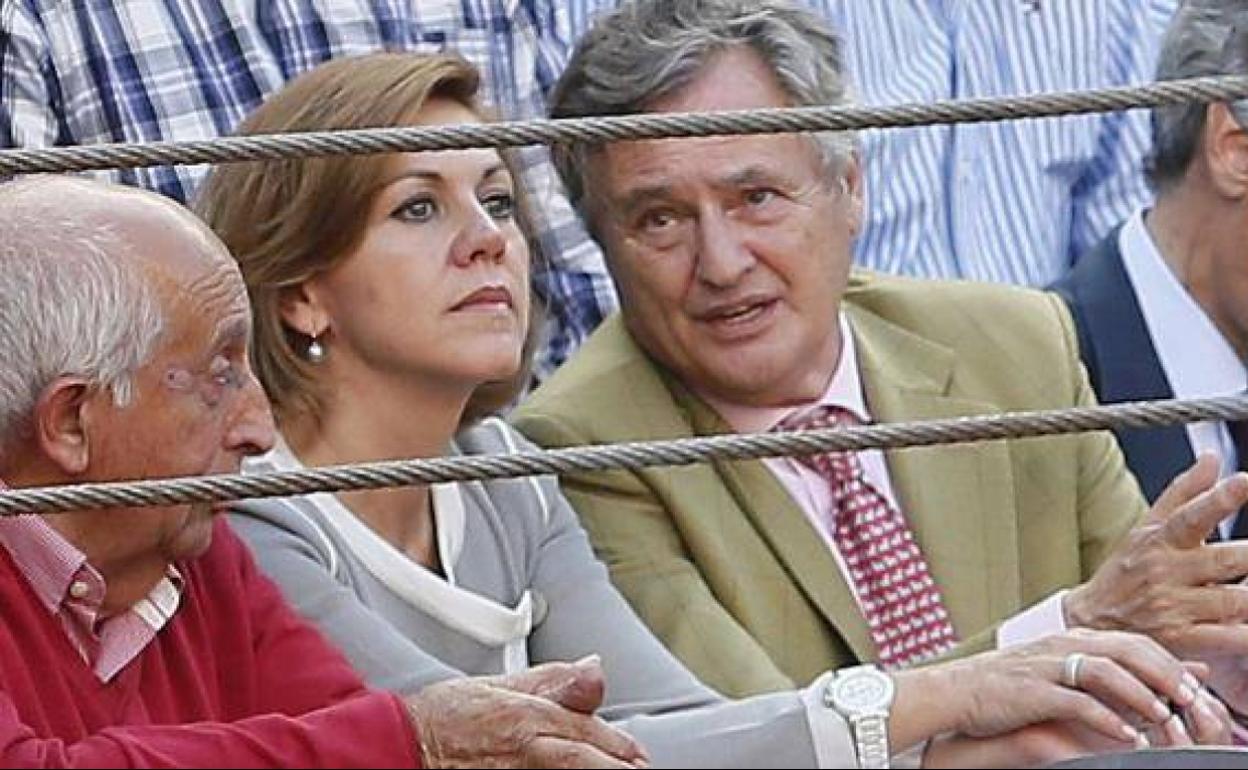 Cospedal y su marido, aislados en su domicilio tras dar positivo en coronavirus