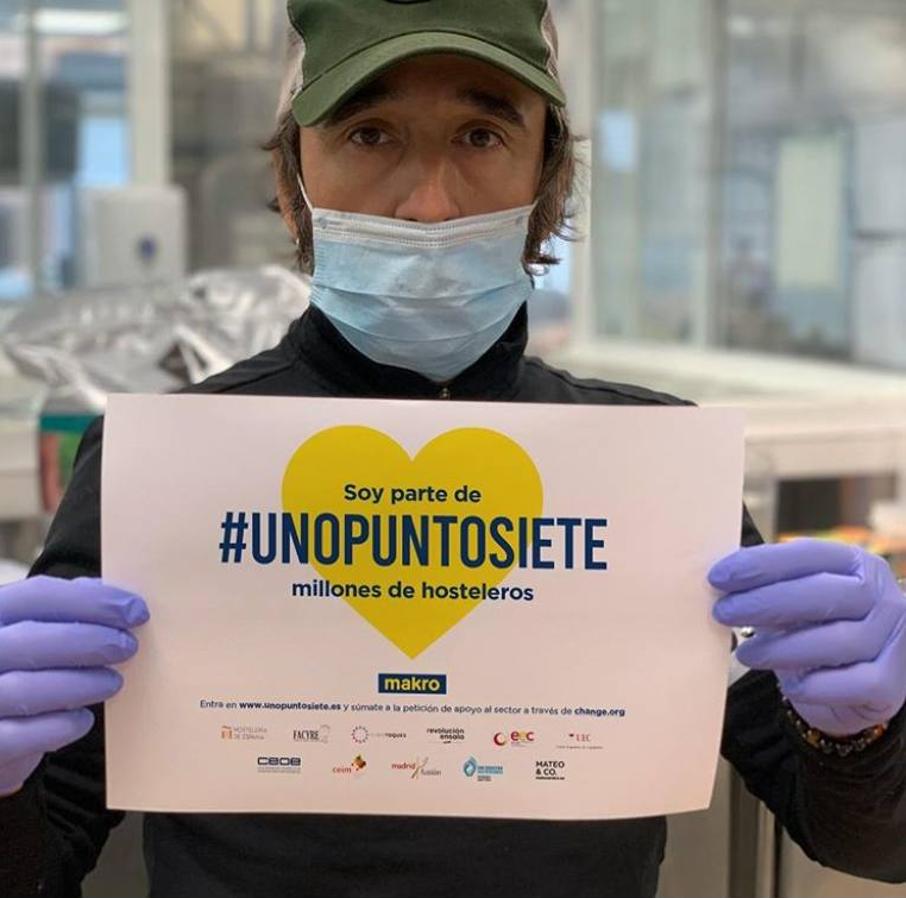 Diego Guerrero (restaurante DSTAgE, Madrid) se ha unido a World Central Kitchen, iniciativa del asturiano José Andrés.