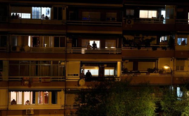 Oviedo solo permitirá música en los balcones a mediodía y entre las 20 y las 21 horas