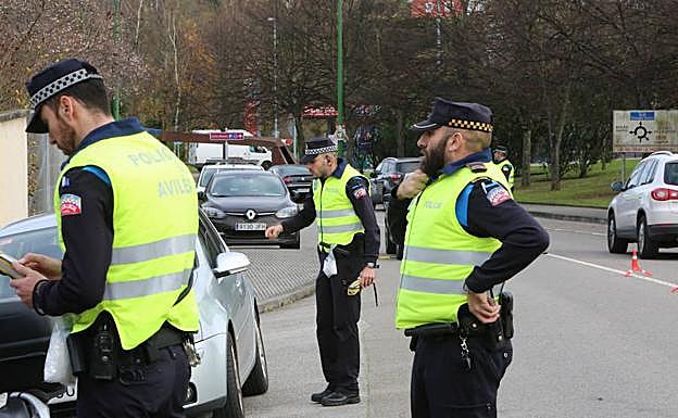 Fiestas clandestinas, gimnasia en grupo, excursiones al monte, cenas con la abuela… Las sanciones impuestas en Asturias