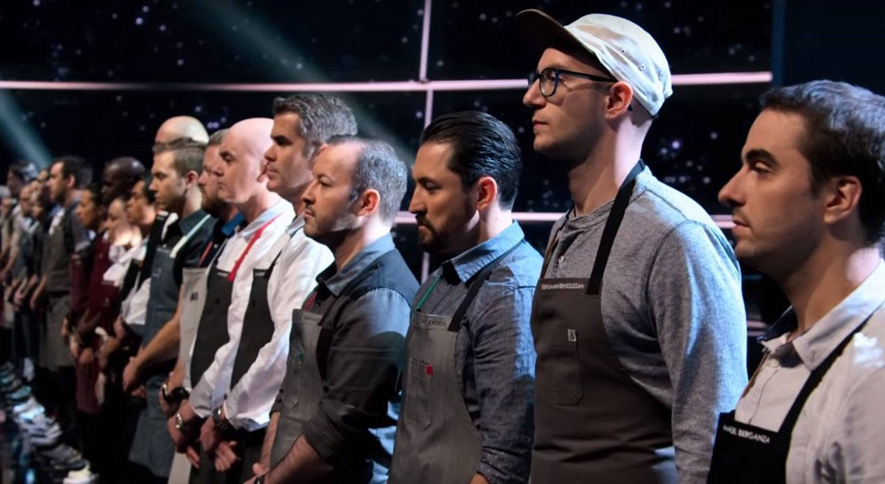 El gijonés Manuel Berganza (a la derecha de la foto) participó en el 'talent' internacional de alta cocina 'Todo el mundo a la mesa'.