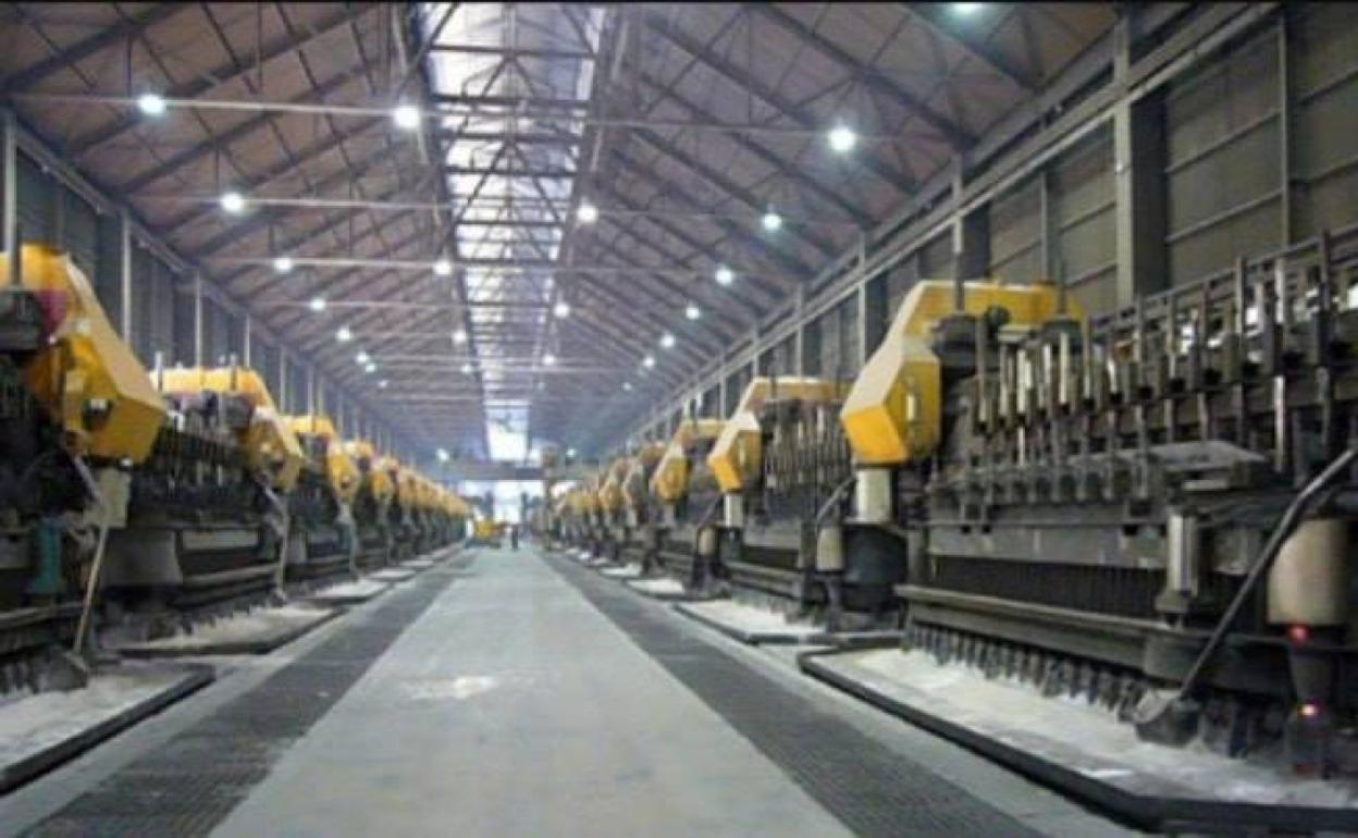 Riesgo planea invertir 250 millones en las plantas de Alu Ibérica