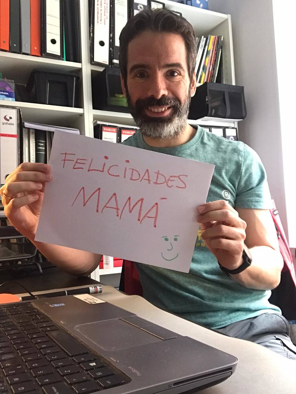 Felicidades mamá. Sergio