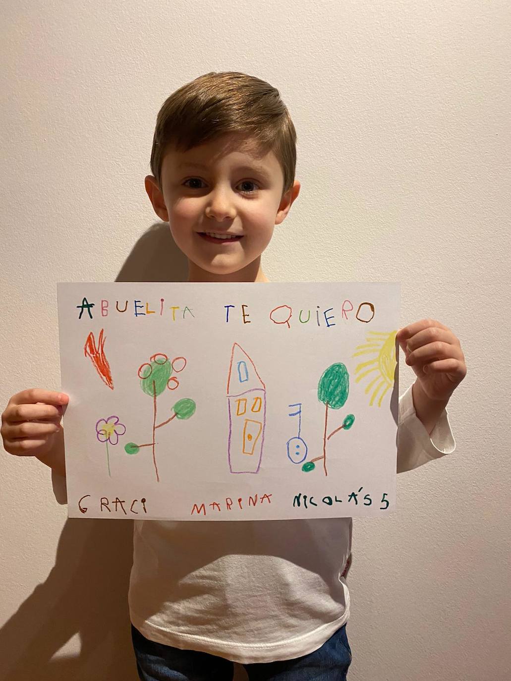 ¡Felicidades! Abuelita te quiero Nicolás Tirador Fernández (5 años)