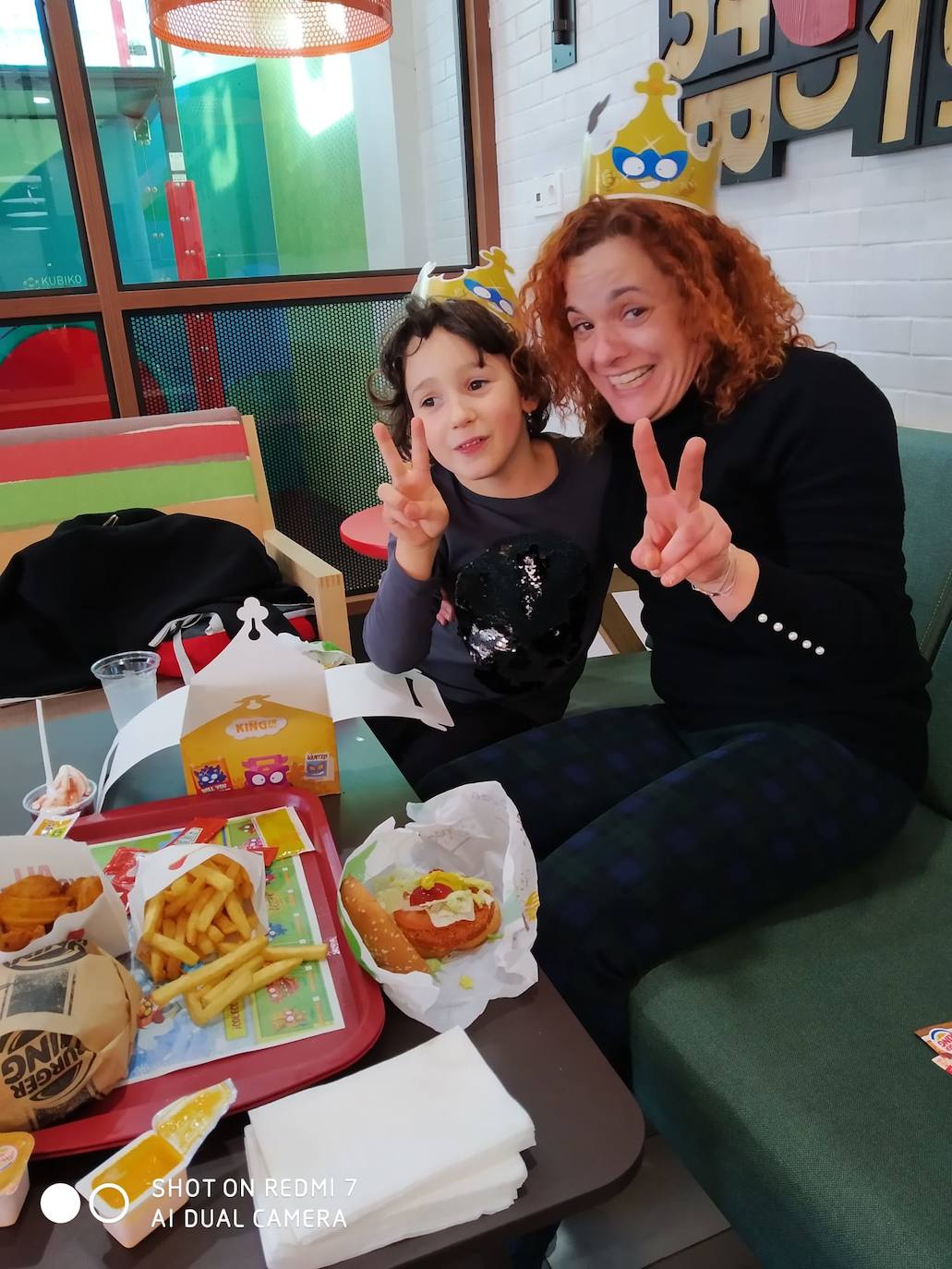 Feliz día de la madre. Te quiero mucho mami. Un besito Alejo