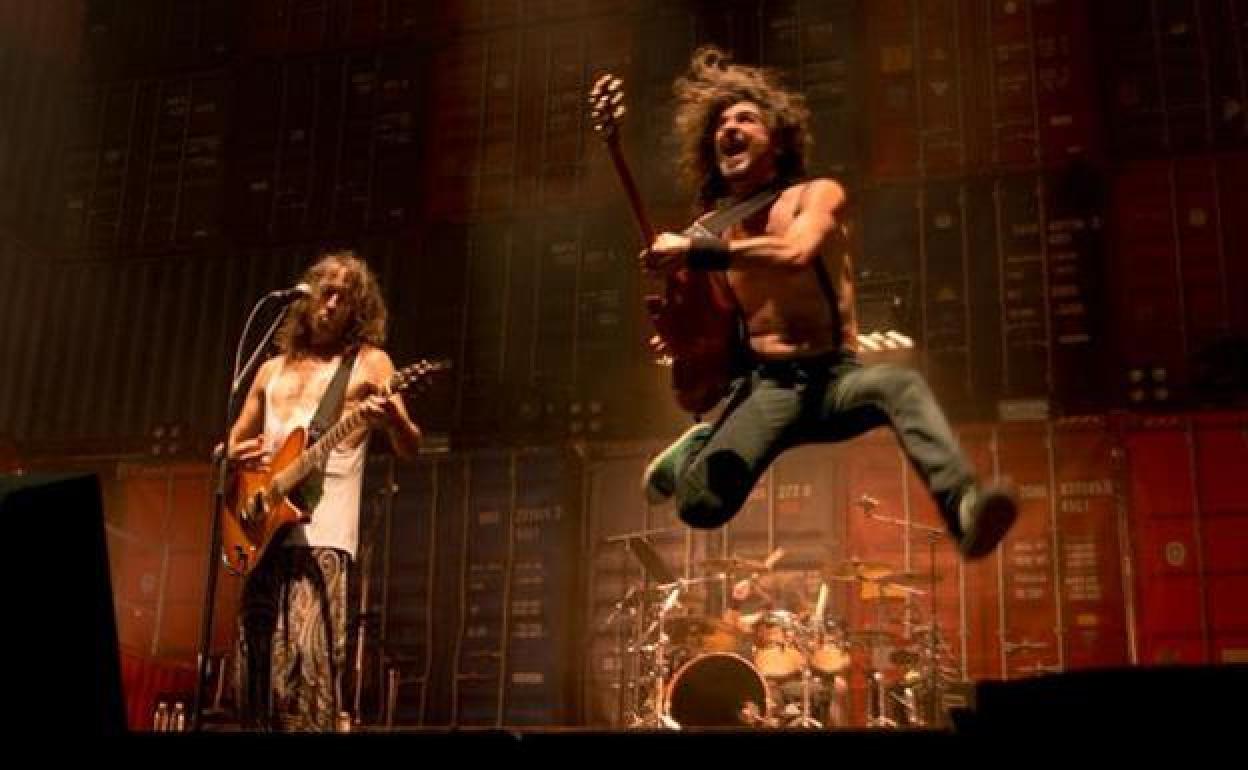 Extremoduro aplaza su gira de despedida a otoño