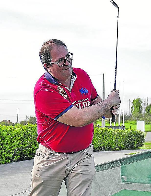 El golfista gijonés Ignacio Moreno volverá a Deva y Castiello