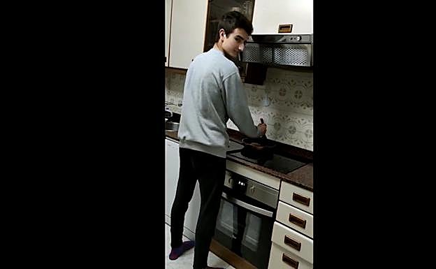 El IES Jimena celebra una graduación confinada