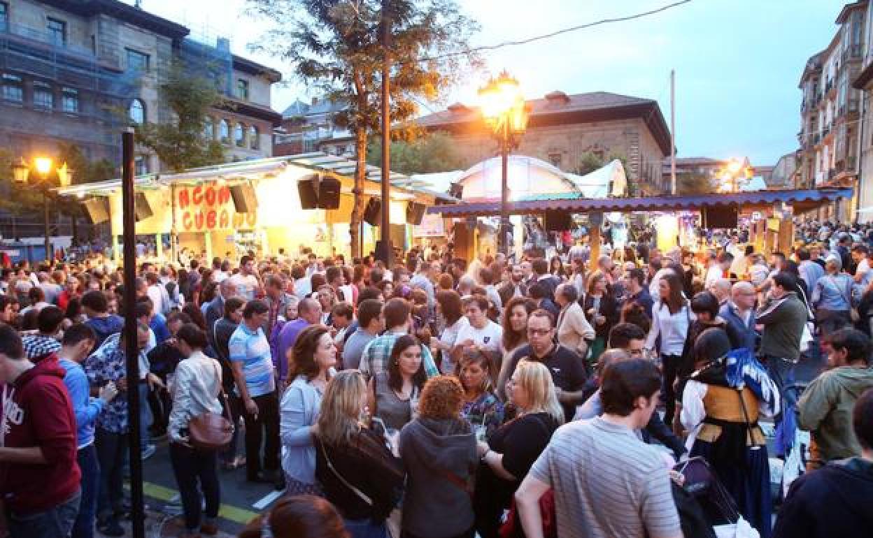 Oviedo mantiene las fiestas de San Mateo pero las descentraliza por barrios y reduce aforos