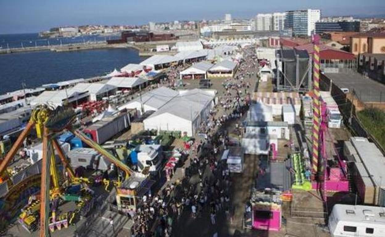 Ana González: «La Semana Negra recibirá la subvención prevista»