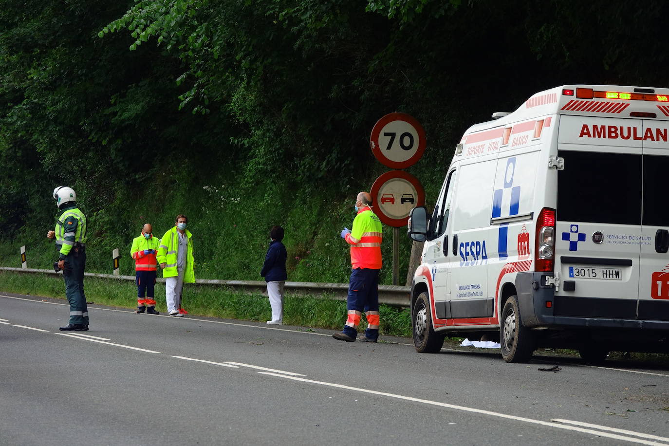 El conductor se salió de la carretera.