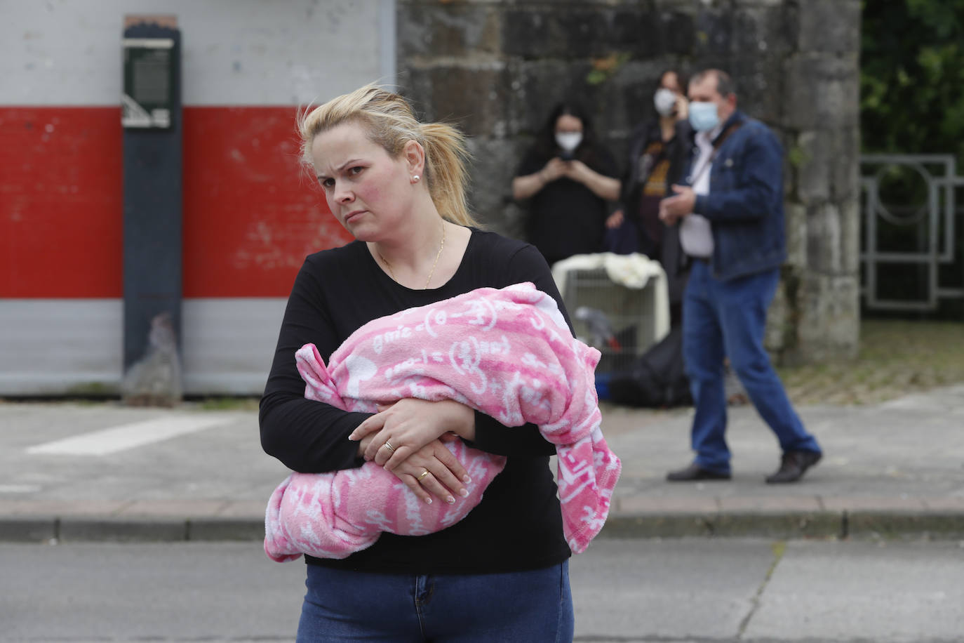 Policía Municipal y bomberos tuvieron que desalojar el inmueble. 