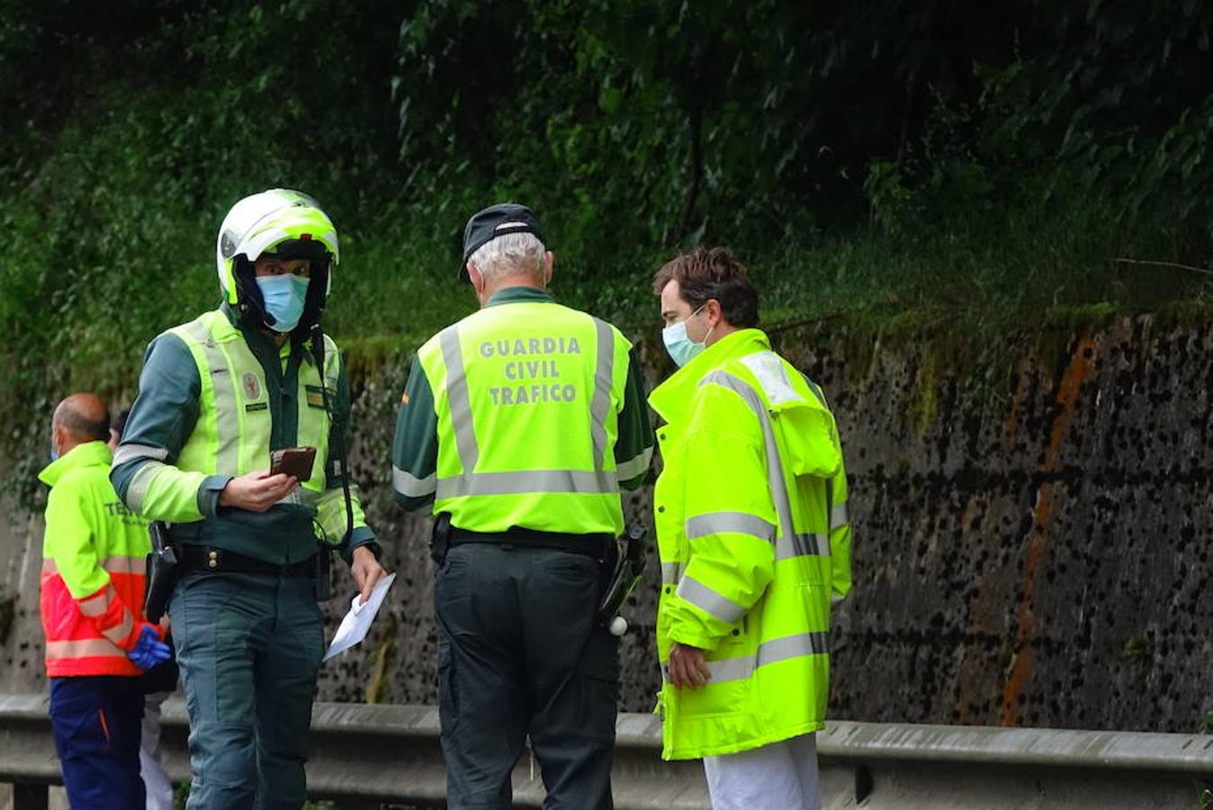 El conductor se salió de la carretera.