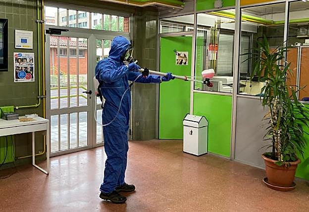 Los alumnos de segundo de Bachillerato volverán a clase con mascarilla el 4 de junio