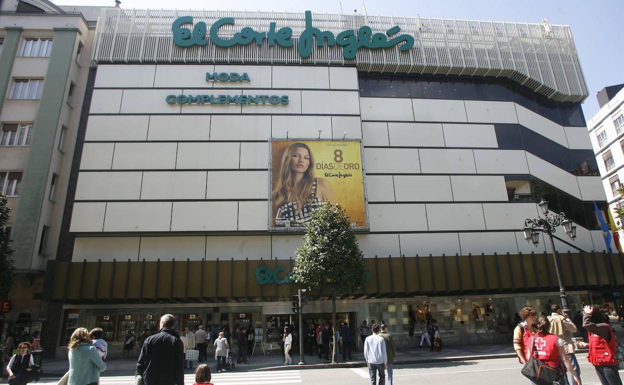 El Corte Inglés prepara la apertura total de sus centros a partir del lunes y la salida paulatina del ERTE