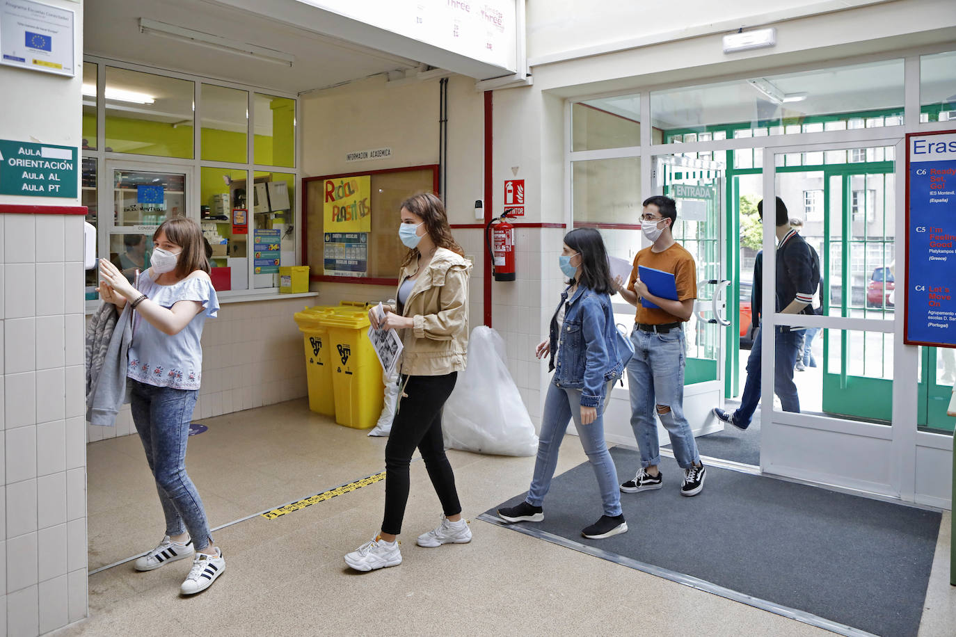 Fotos: Vuelta a las aulas en Gijón con medidas frente al coronavirus