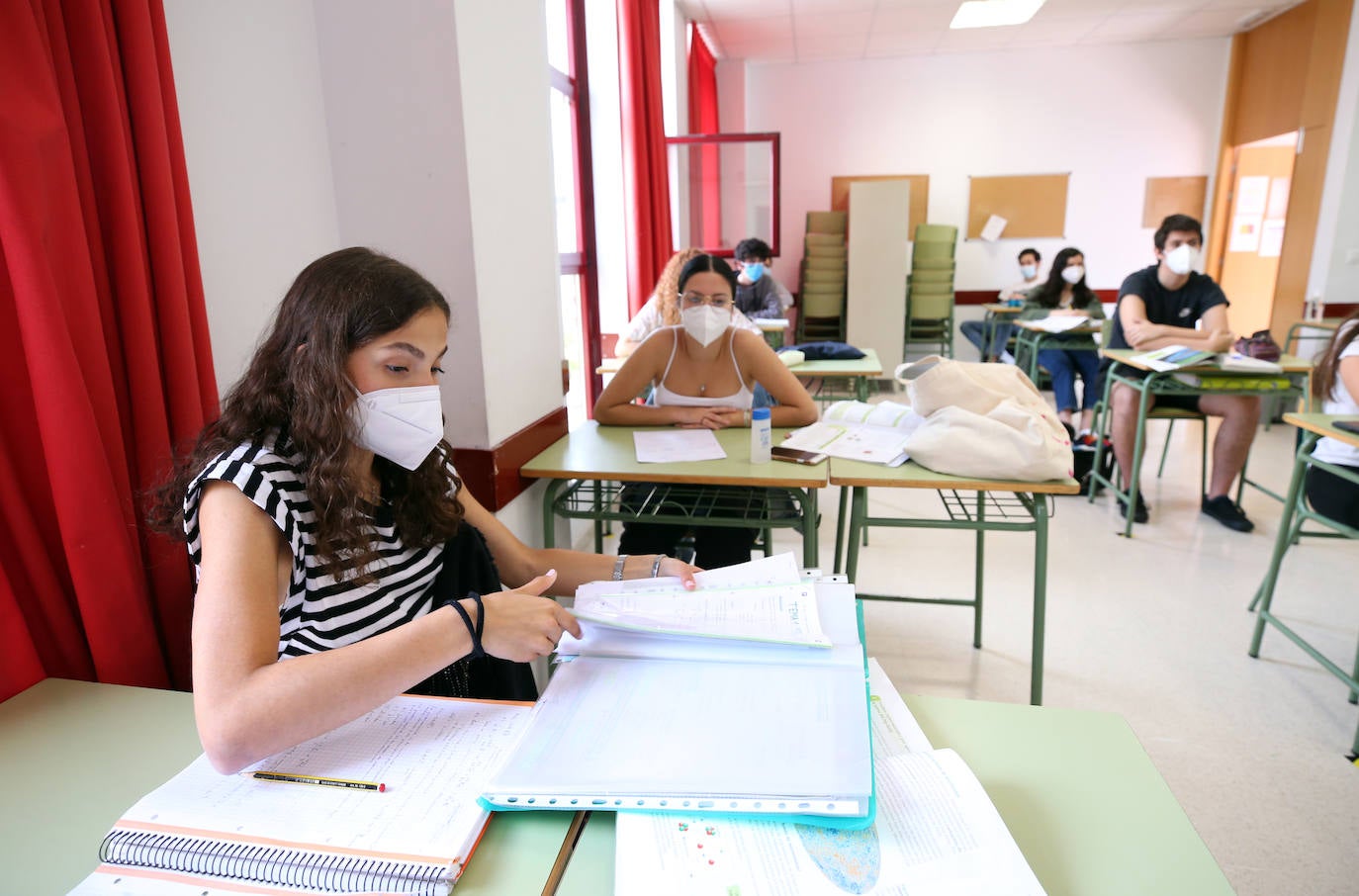 Los centros de secundaria de Oviedo hoy han abierto sus puertas