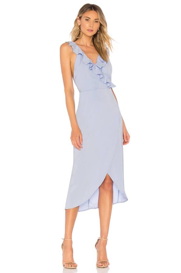 Vestido midi modelo Pia de Revolve, 66,33 euros.