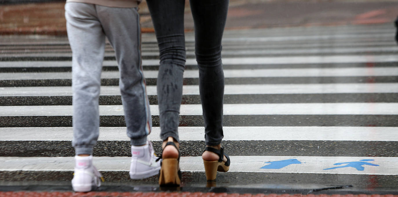 La borrasca ha hecho cambiar los termómetros y ha ocultado el sol de día precedentes. Y seguirá así hasta el fin de semana cuando se espera que se vuelvan a abrir claros.