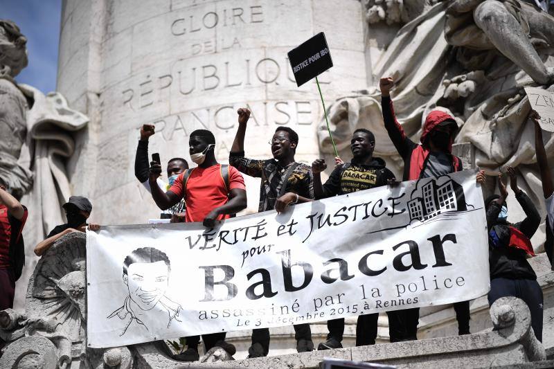 Cala el movimiento originado en Estados Unidos en las dos capitales europeas, que este sábado ha vivido una joranada de multitudinarias manifestaciones.
