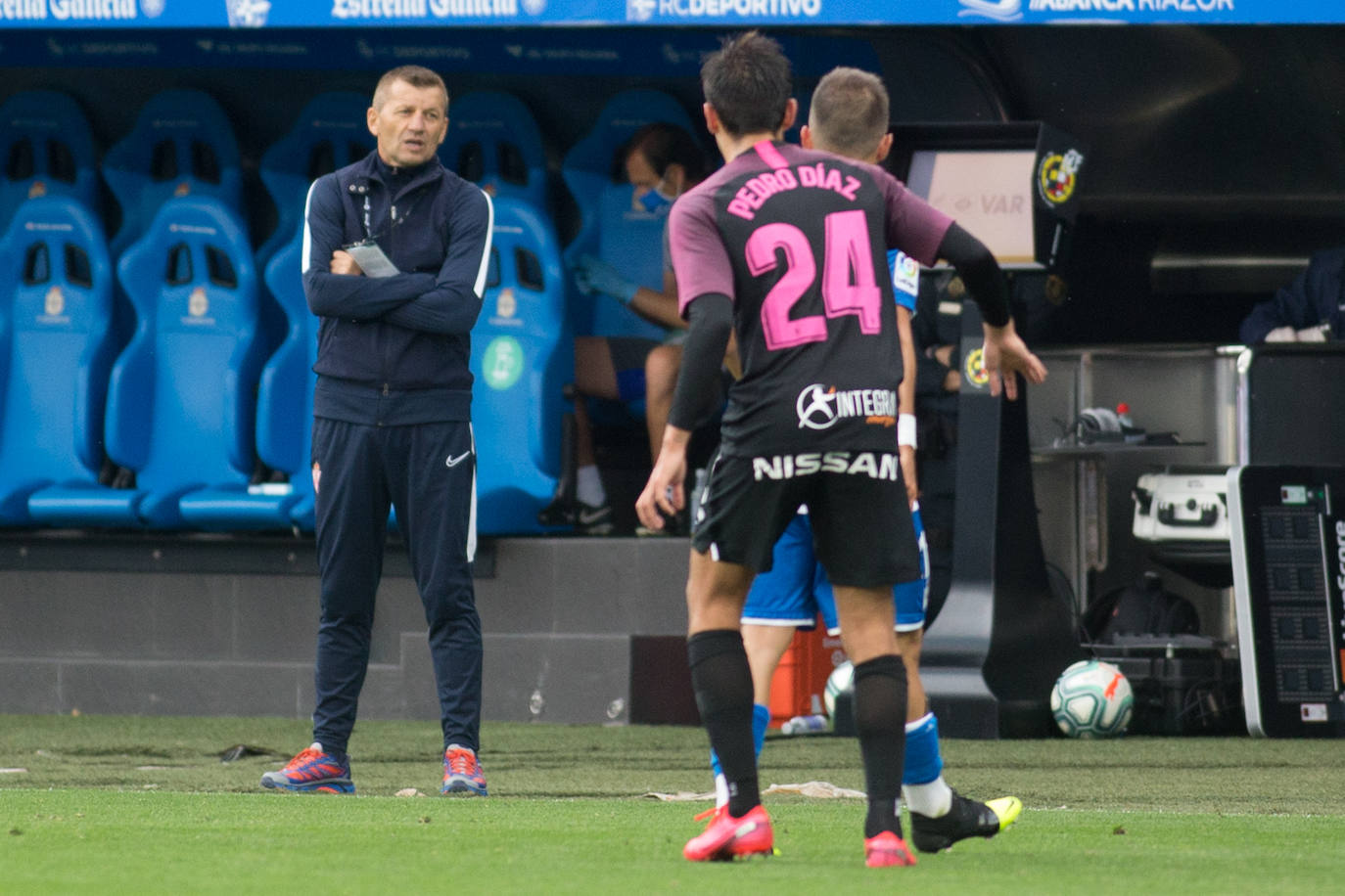 Fotos: Dépor-Sporting, en imágenes