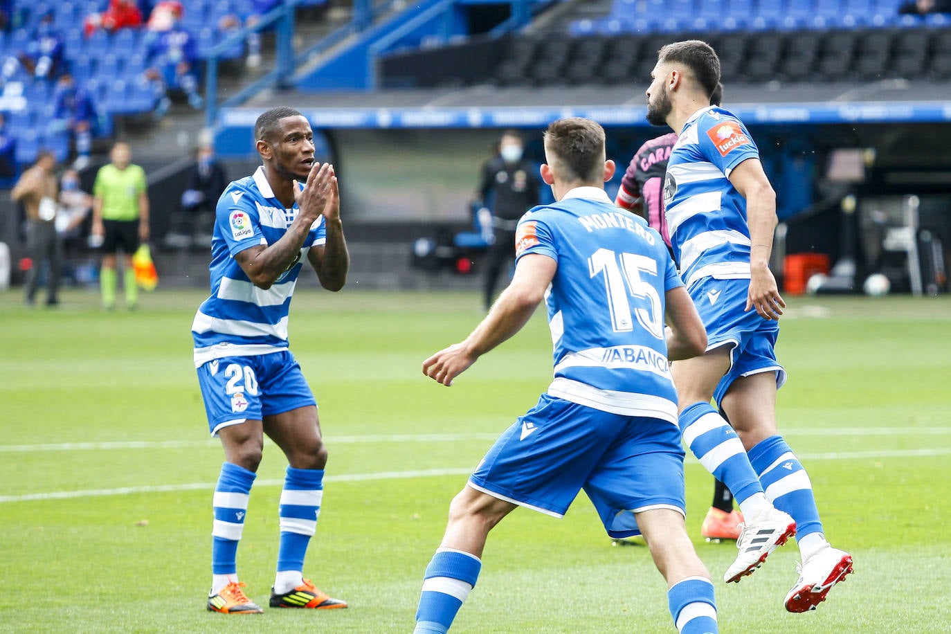 Fotos: Dépor-Sporting, en imágenes