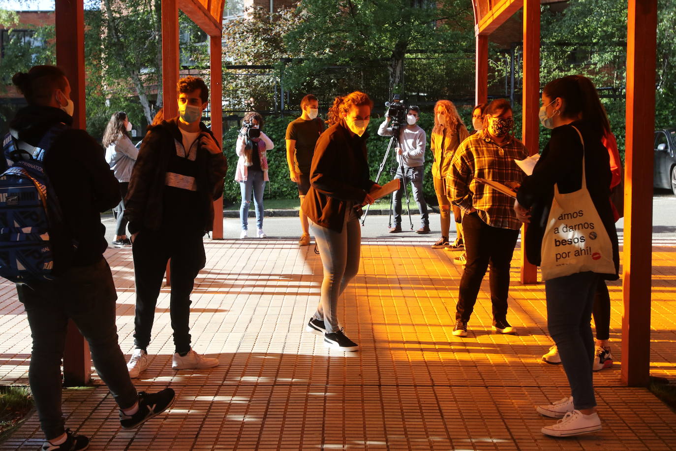 Cerca de 400 estudiantes estaban convocados en la Escuela Politécnica de Mieres, la Facultad de Química y la Escuela de Ingeniería Informática