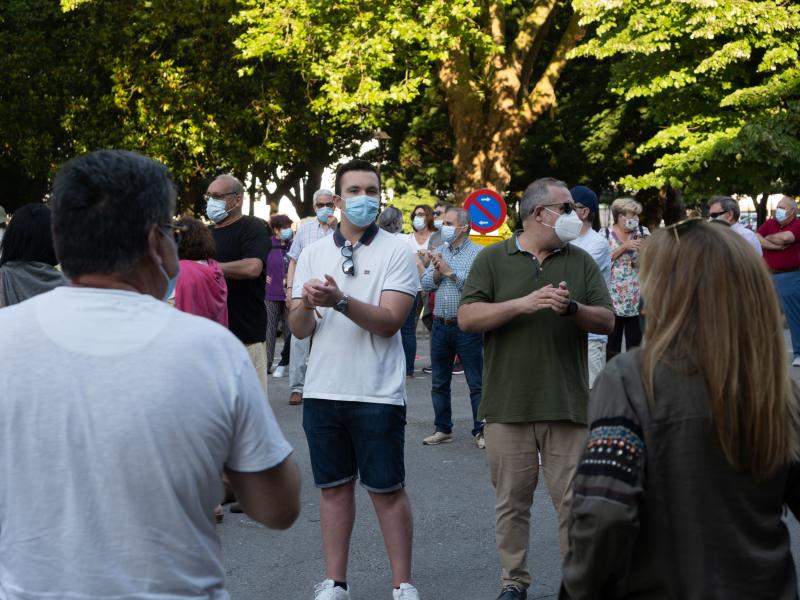 Fotos: Concentración por la fuente de El Muelle