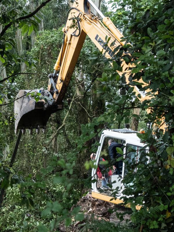 Fotos: Fallece un trabajador de la madera en Cancienes