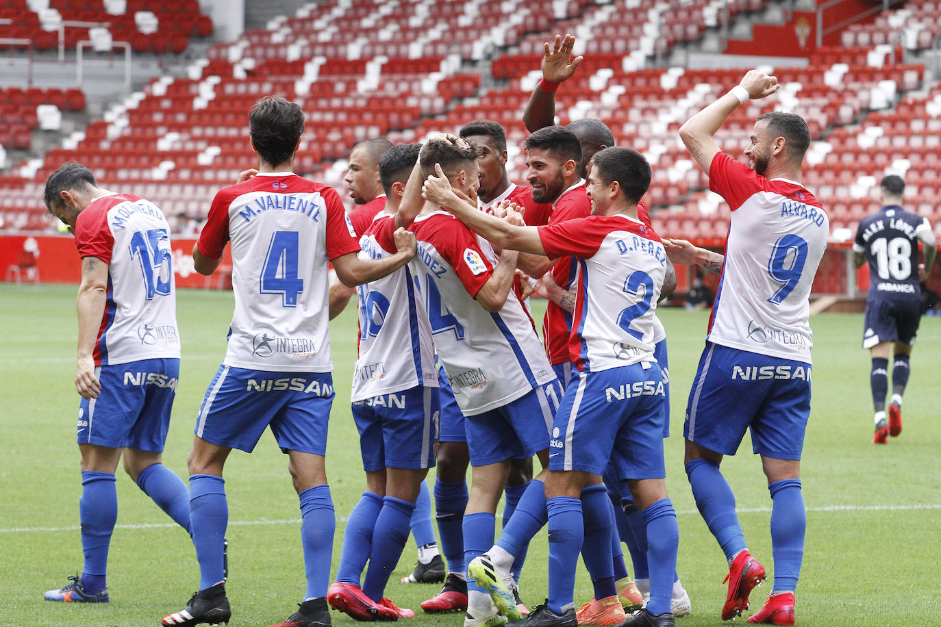 Fotos: Las imágenes del Sporting - Lugo