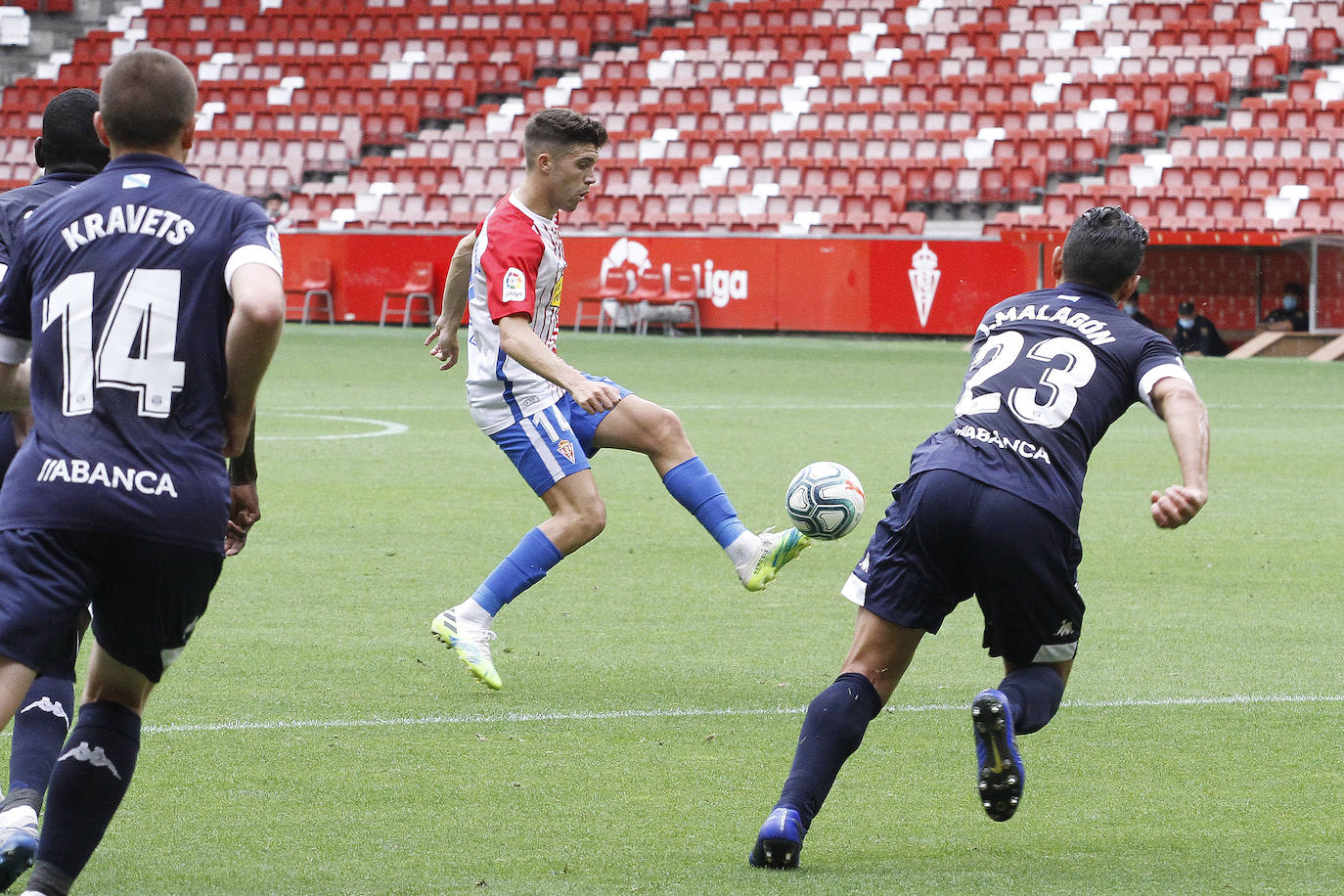 Fotos: Las imágenes del Sporting - Lugo