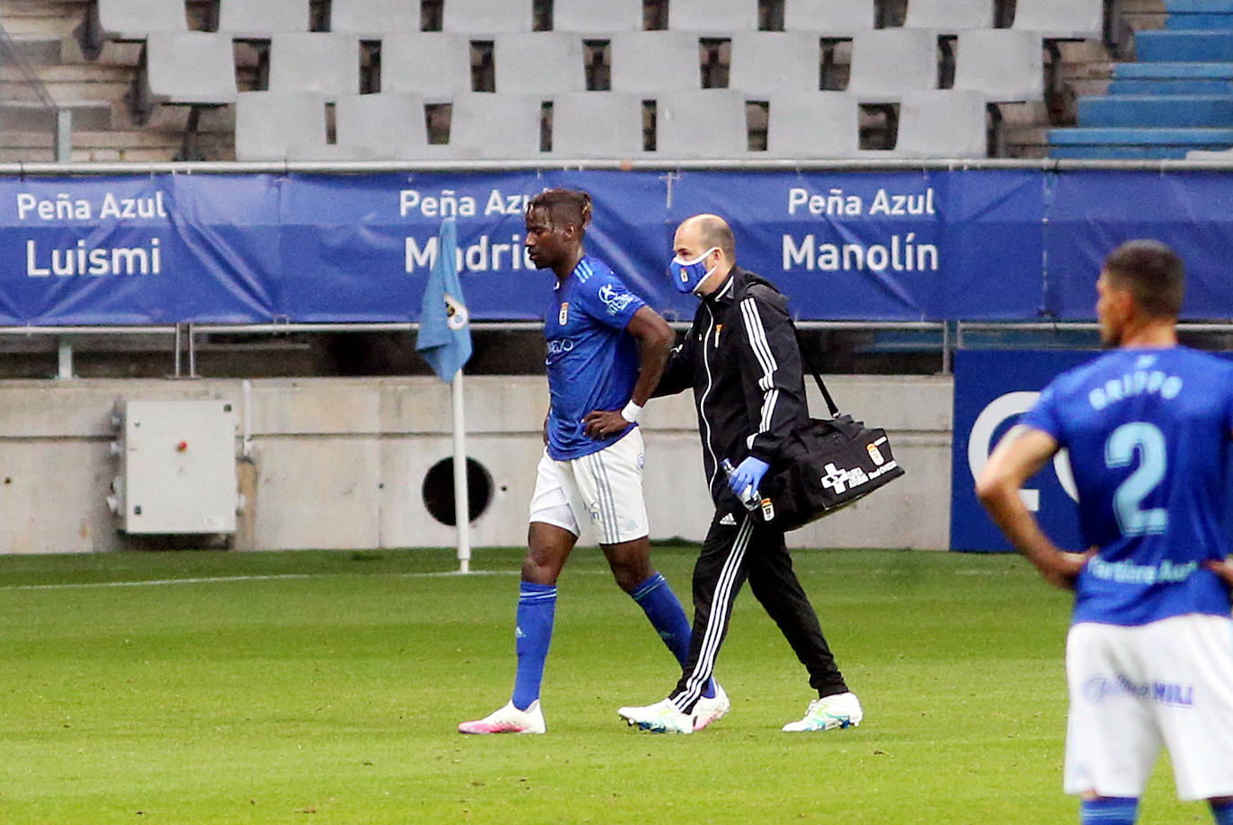 El Real Oviedo y el Mirandés se han disputado los tres puntos en el estadio Carlos Tartiere. 