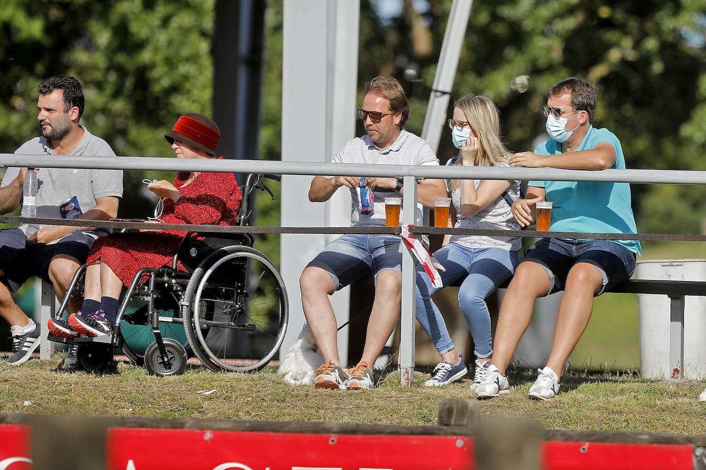 La competición comenzó a partir de las 15.30 horas con la prueba de 1,30 metros con baremo A con cronometro y desempate, mientras que las emociones más fuertes llegaron con la prueba de 1,35 metros con baremo de dos fases. 
