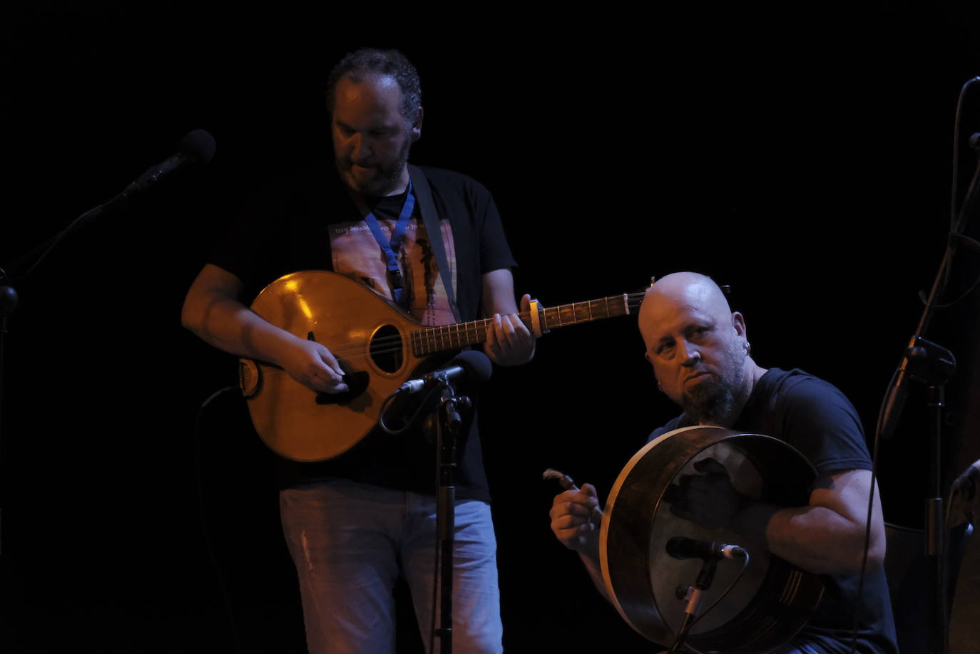 El grupo asturiano inauguró los conciertos de esta edición de la Semana Negra