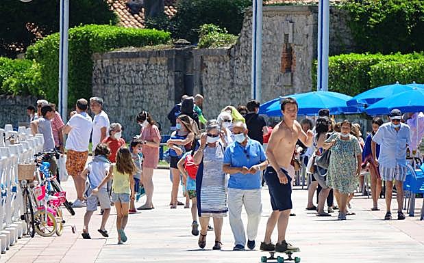 Imagen. Julio llena a Asturias de turistas. 