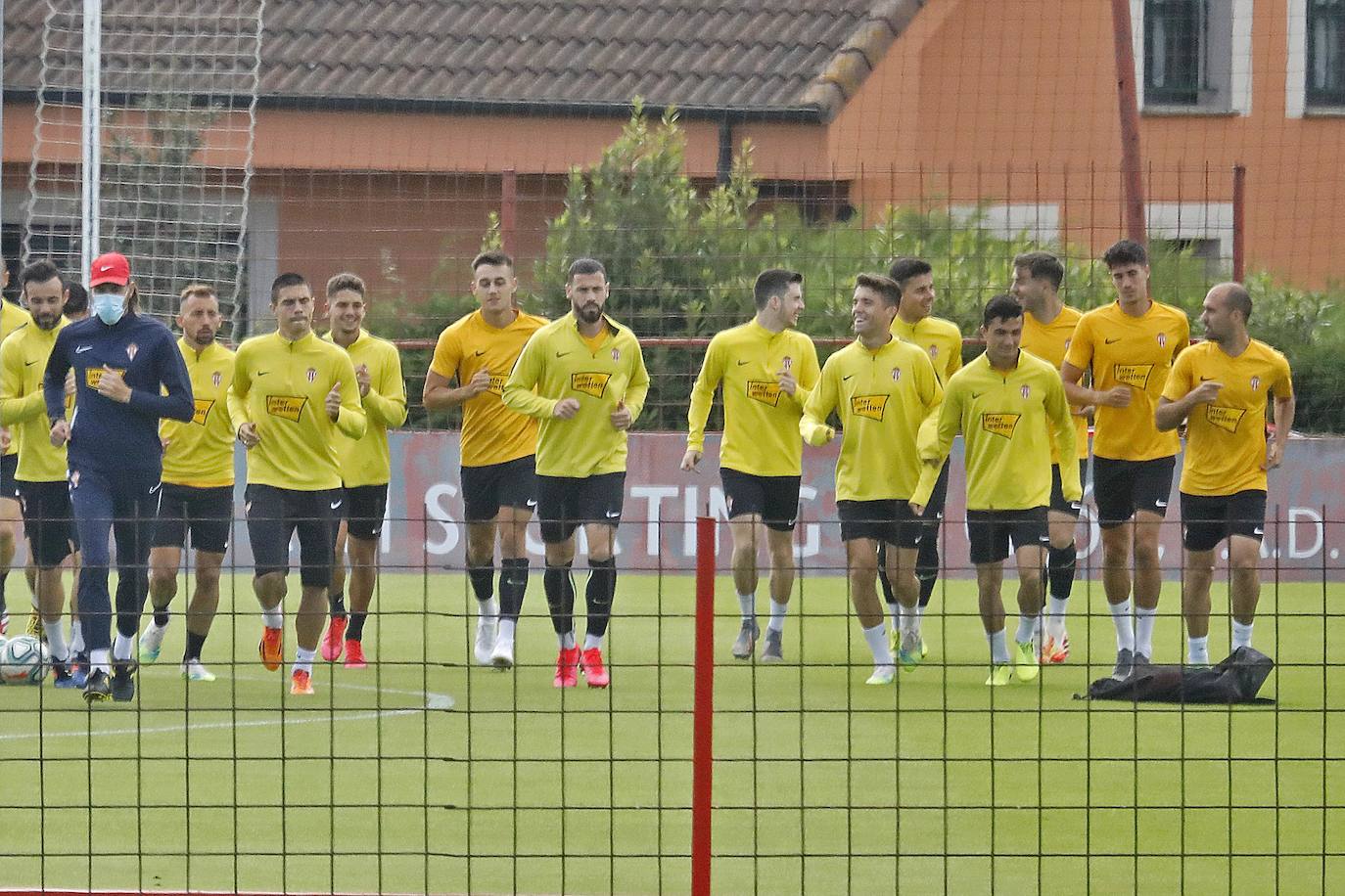 Fotos: Entrenamiento del Sporting (11-07-2020)