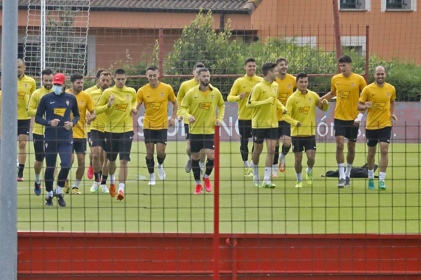 Fotos: Entrenamiento del Sporting (11-07-2020)