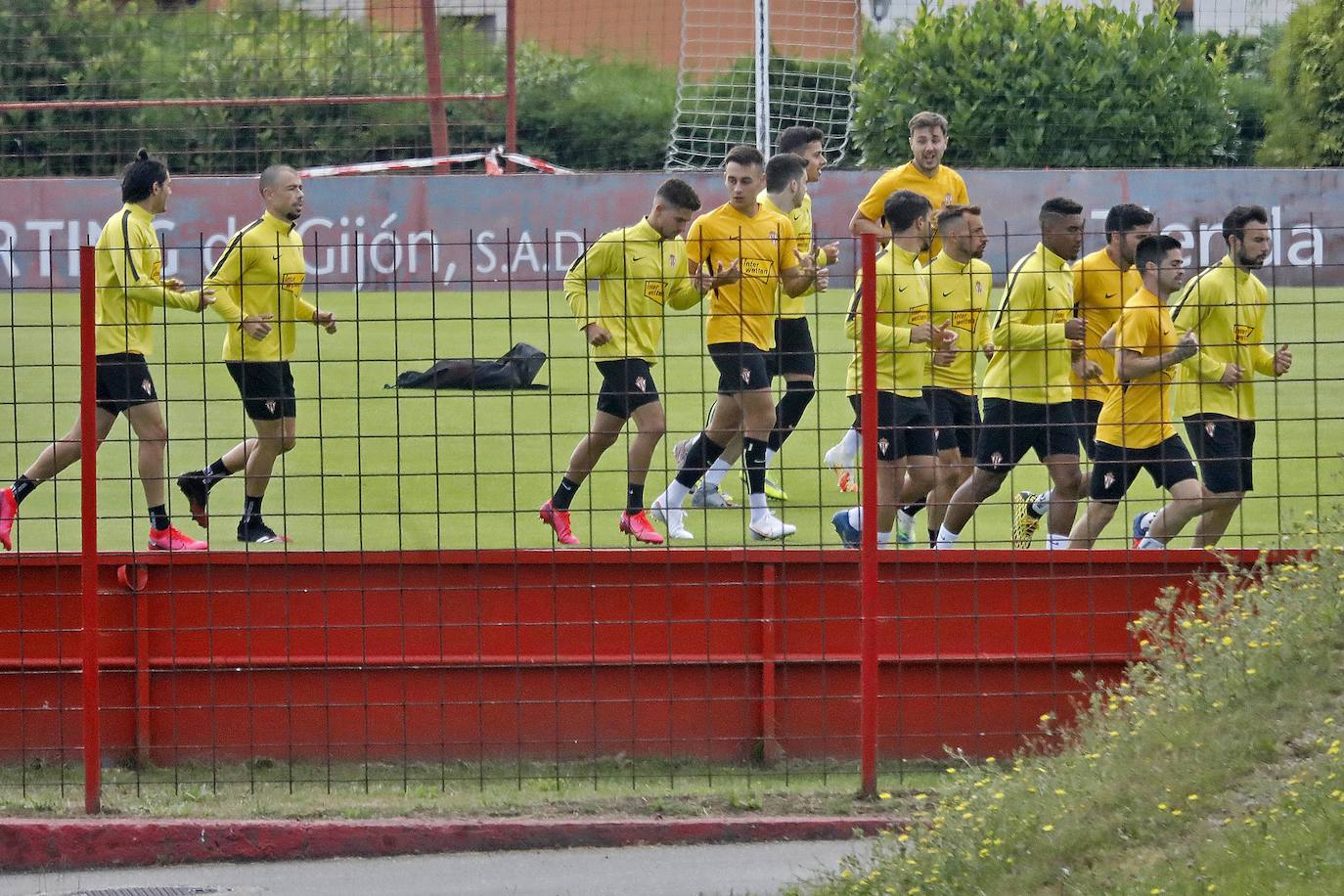 Fotos: Entrenamiento del Sporting (11-07-2020)