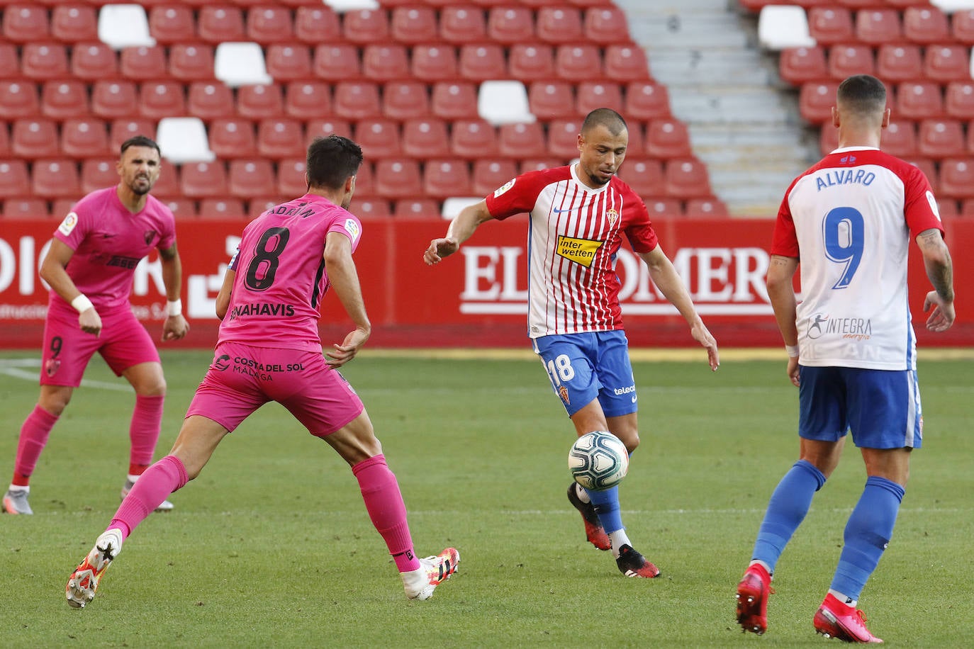 Apura sus opciones de 'play off' con una gran victoria ante el Málaga