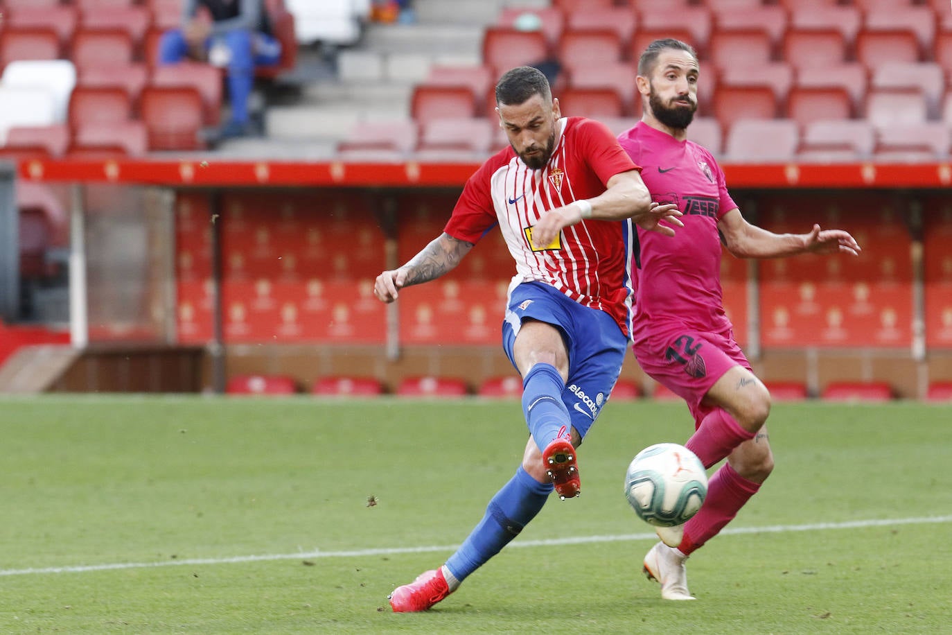 Apura sus opciones de 'play off' con una gran victoria ante el Málaga