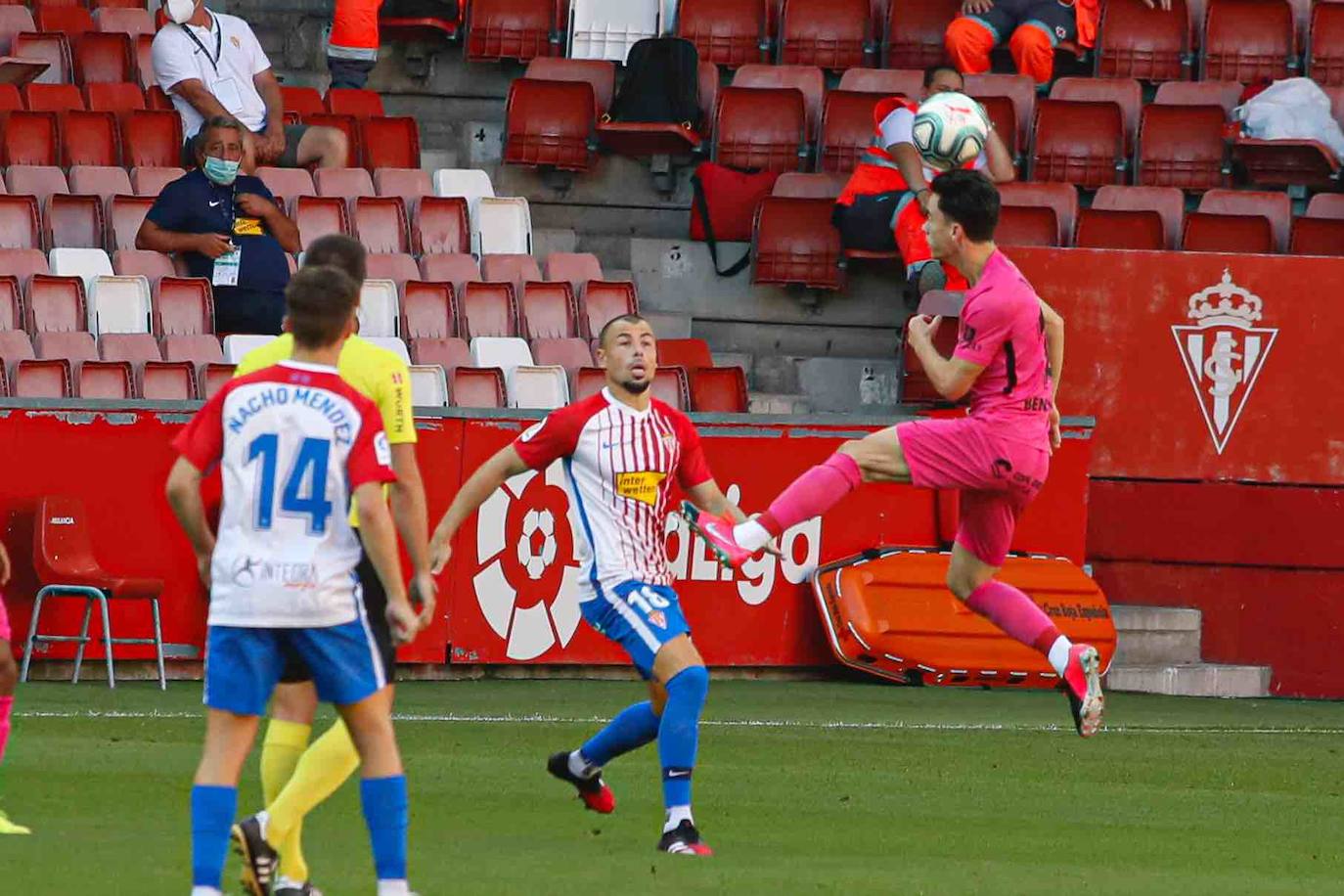 Apura sus opciones de 'play off' con una gran victoria ante el Málaga