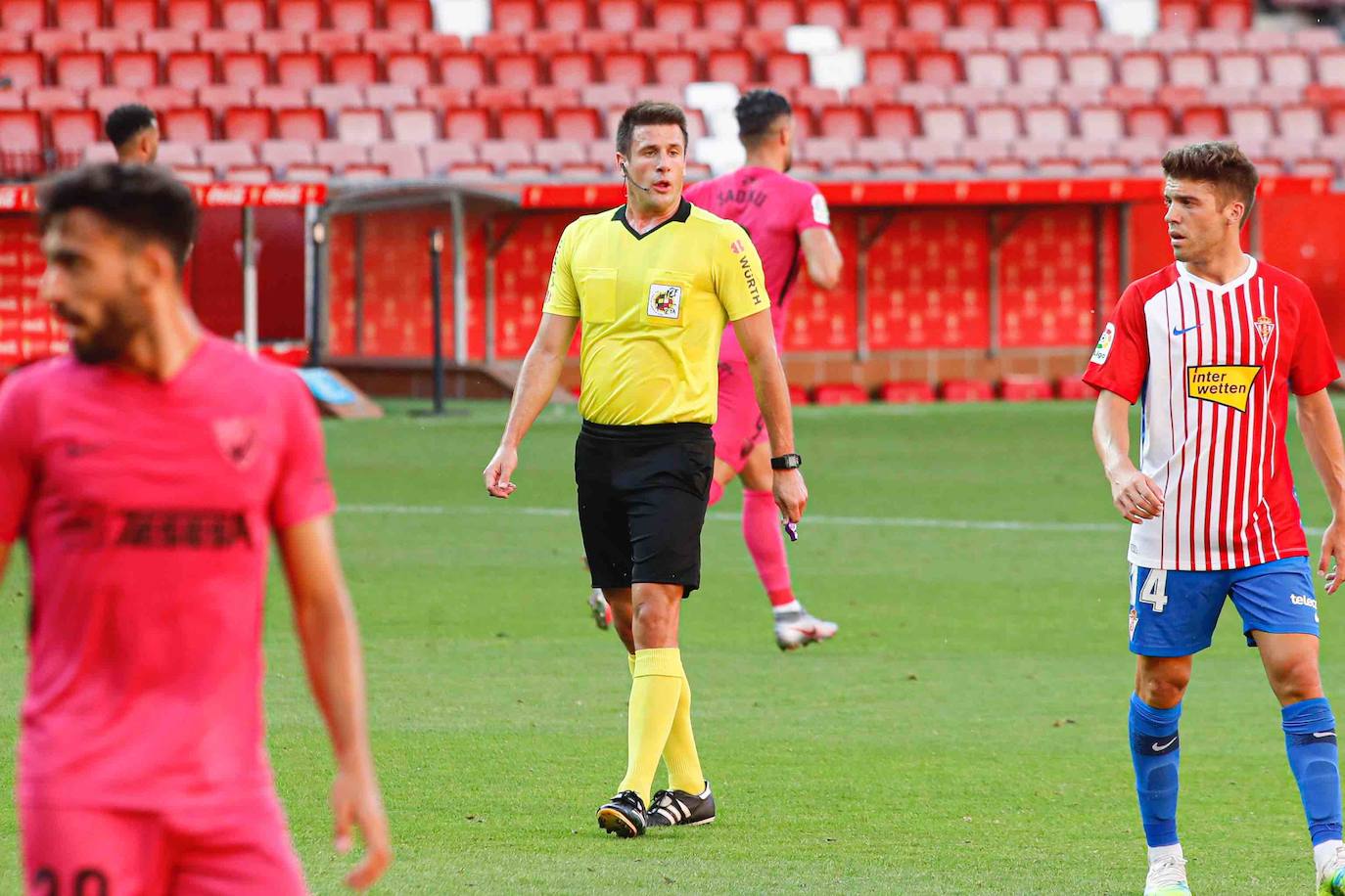 Apura sus opciones de 'play off' con una gran victoria ante el Málaga