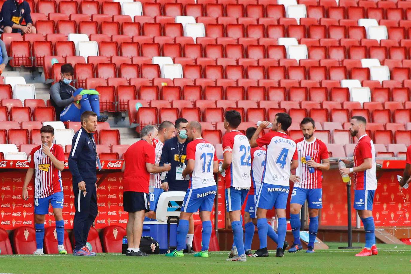 Apura sus opciones de 'play off' con una gran victoria ante el Málaga