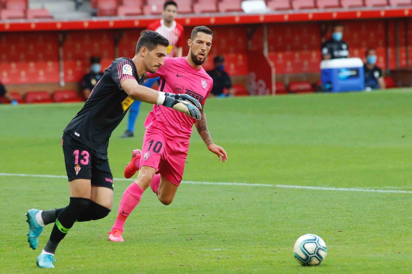 Apura sus opciones de 'play off' con una gran victoria ante el Málaga