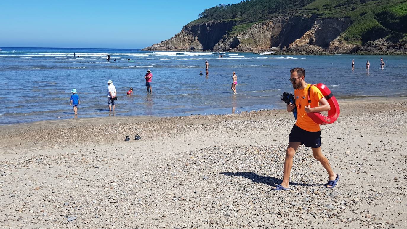 La región registra temperaturas que rozan los 30 grados en el interior mientras que en la costa se sobrepasan los 25 en muchos puntos. 