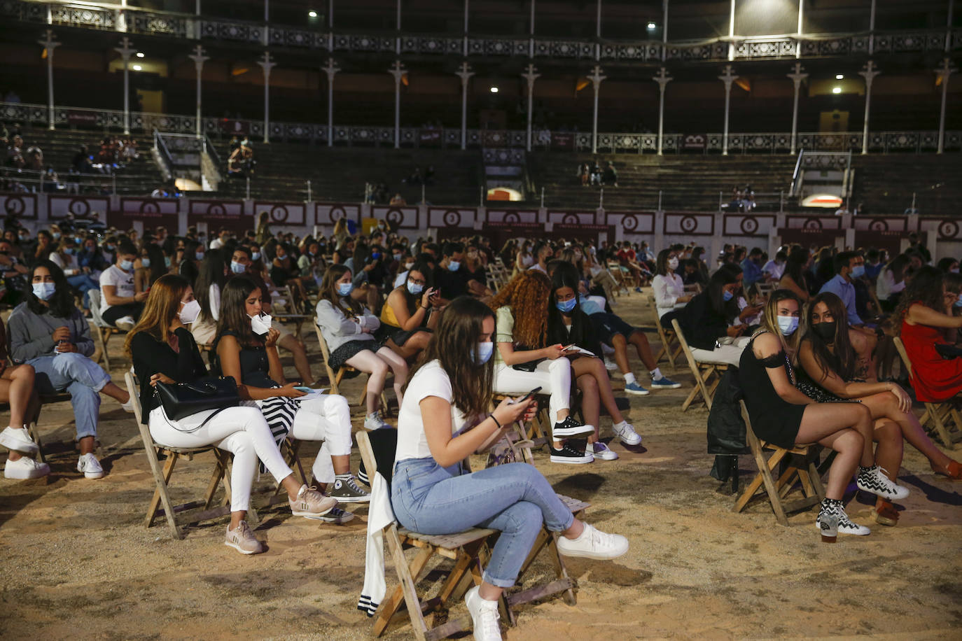 Maldita Nerea, el grupo liderado por Jorge Ruiz, actuó este viernes en la Plaza de Toros de Gijón ante un público entregado. El concierto tuvo lugar dentro del festival Metrópoli City.