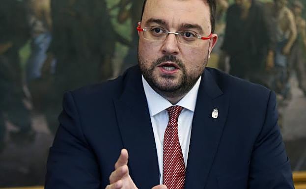 Coronavirus en Asturias | Barbón: «Si hubiera transmisión comunitaria, podríamos ir a confinamientos parciales»