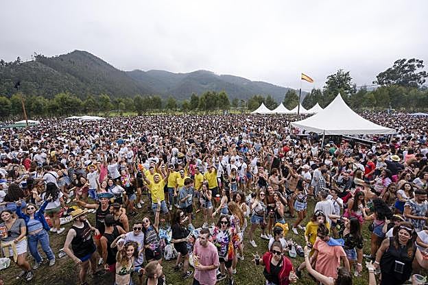 Coronavirus en Asturias | Pravia pide refuerzos ante la posible llegada de romeros a un Xiringüelu cancelado