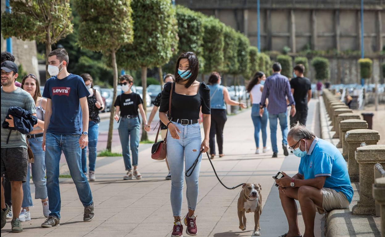 España, el país de la OCDE donde más caen los ingresos familiares