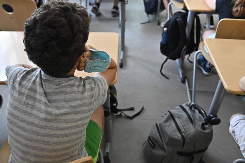 Los geles y las mascarillas se incorporan a las aulas la capital alemana. 